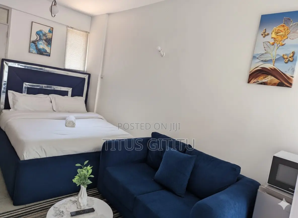 Cozy Studio Airbnb in Roysambu | Furnished | Free Parking Wifi in Roysambu