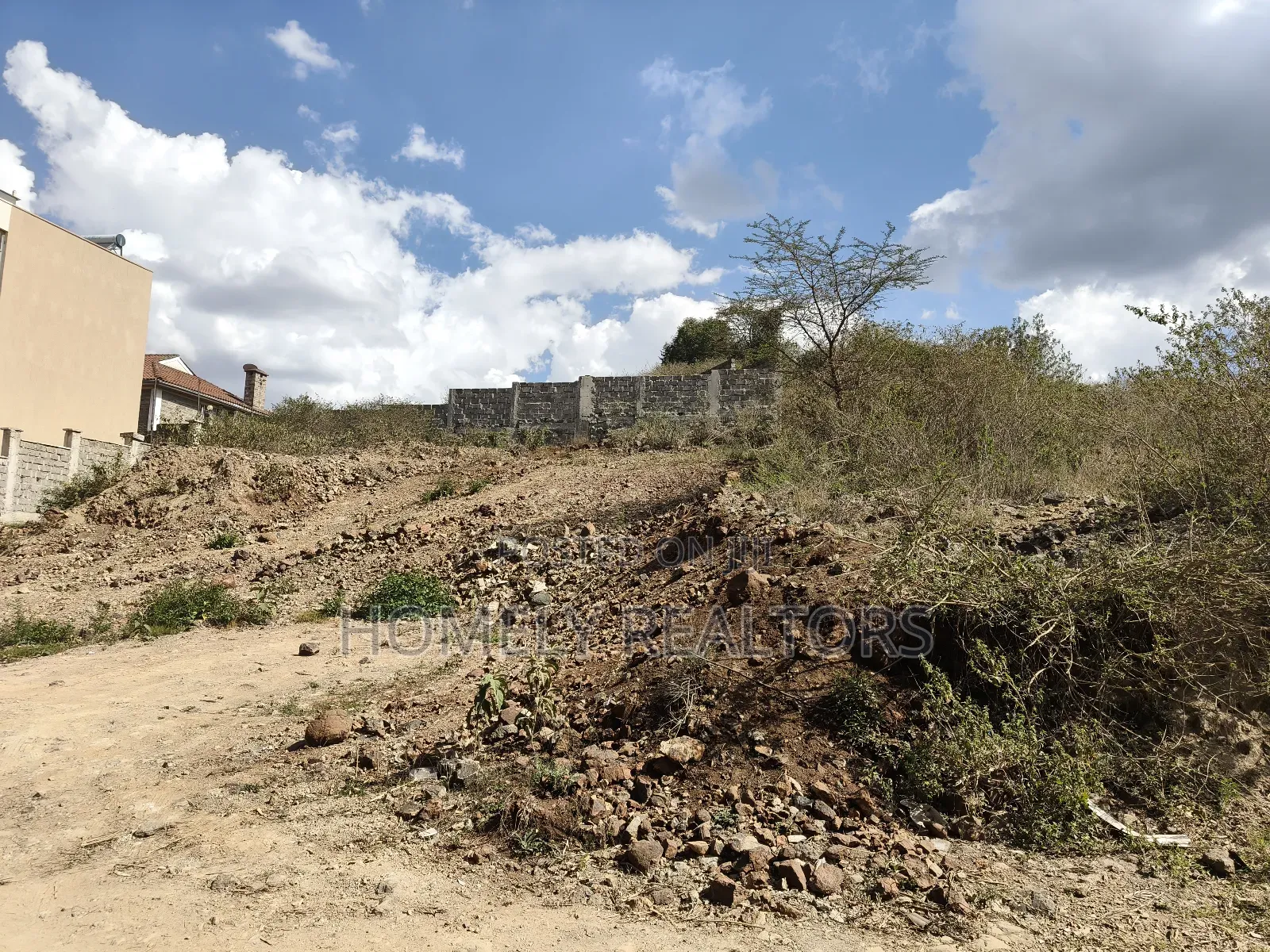 Commercial Quarter Acre Plot in Ongata Rongai, Acacia Near Tarmac in Ongata Rongai
