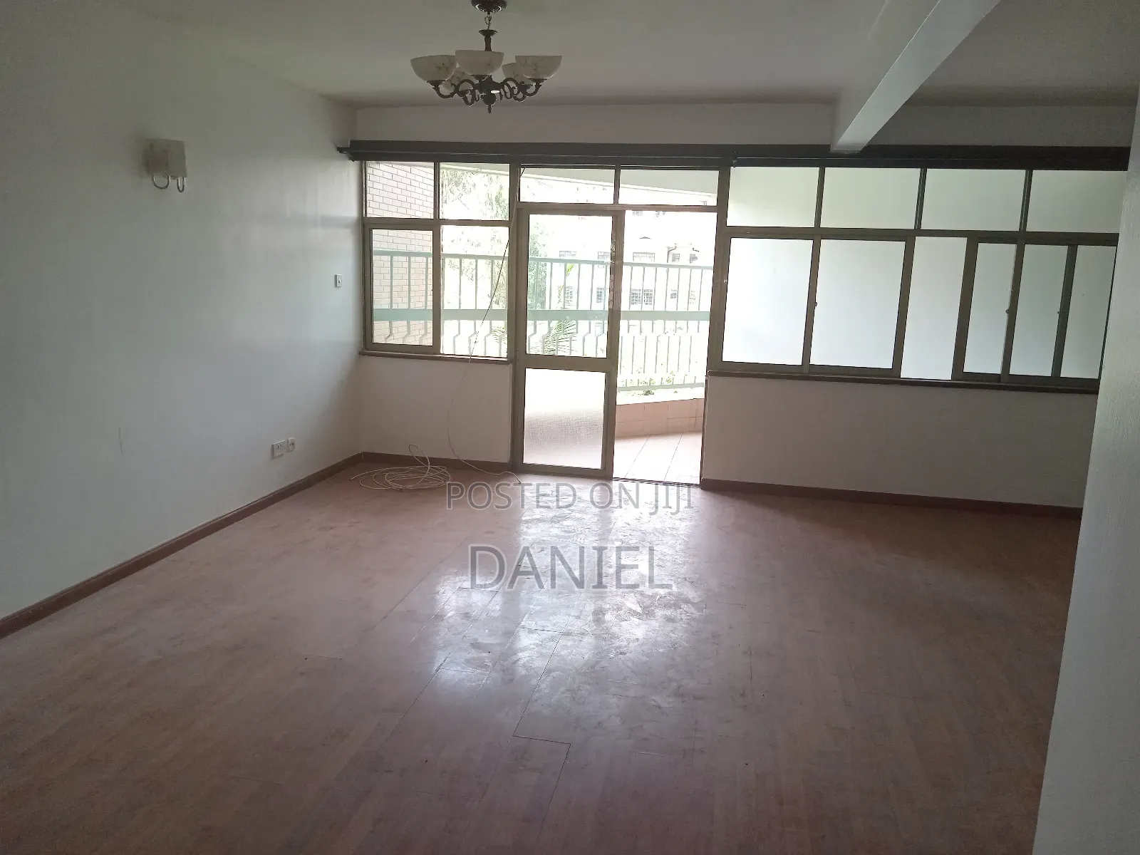 3bdrm Apartment in Riverside Drive for rent in Riverside Drive