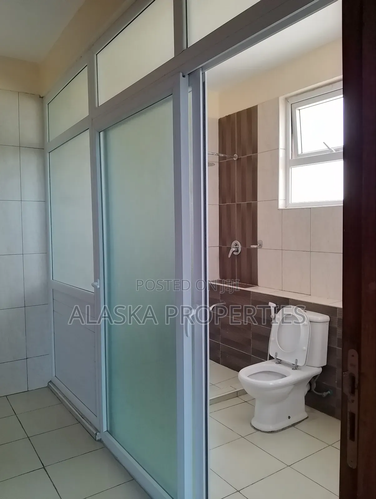 4bdrm Apartment in Nyali Estate for sale in Nyali