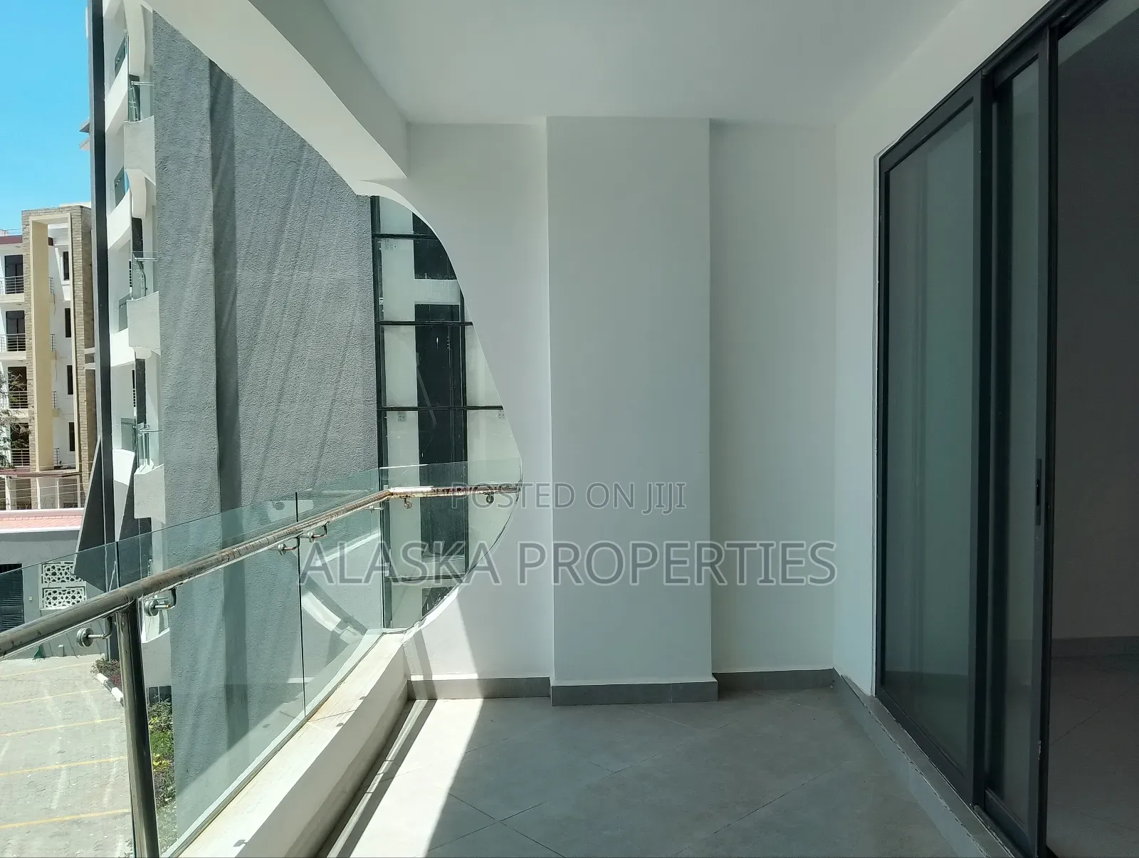 4bdrm Apartment in Nyali Estate for sale in Nyali