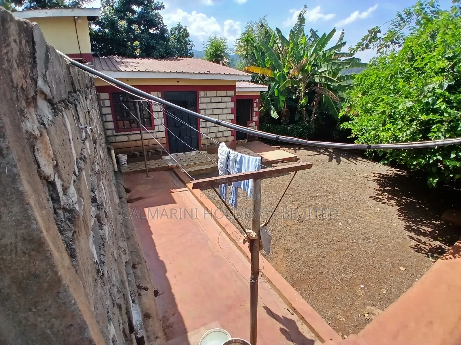 Half Acre Plot With a Spacious 3 Bedroom Bungalow and 2 Bedrm Sq in Matasia