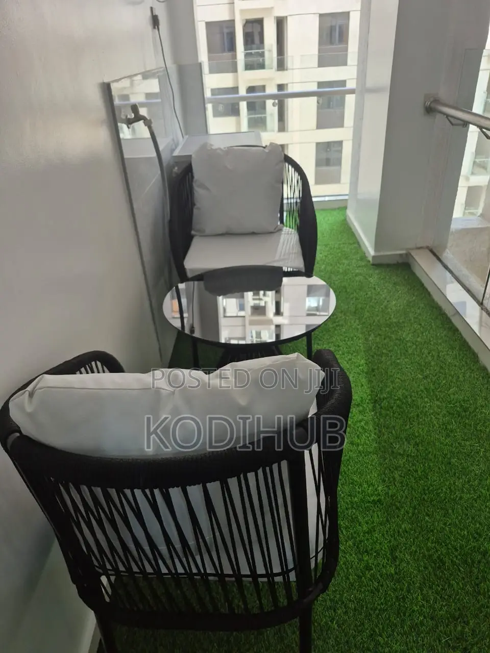 1 Bedroom Airbnb in Along Kindaruma in Kilimani in Kilimani