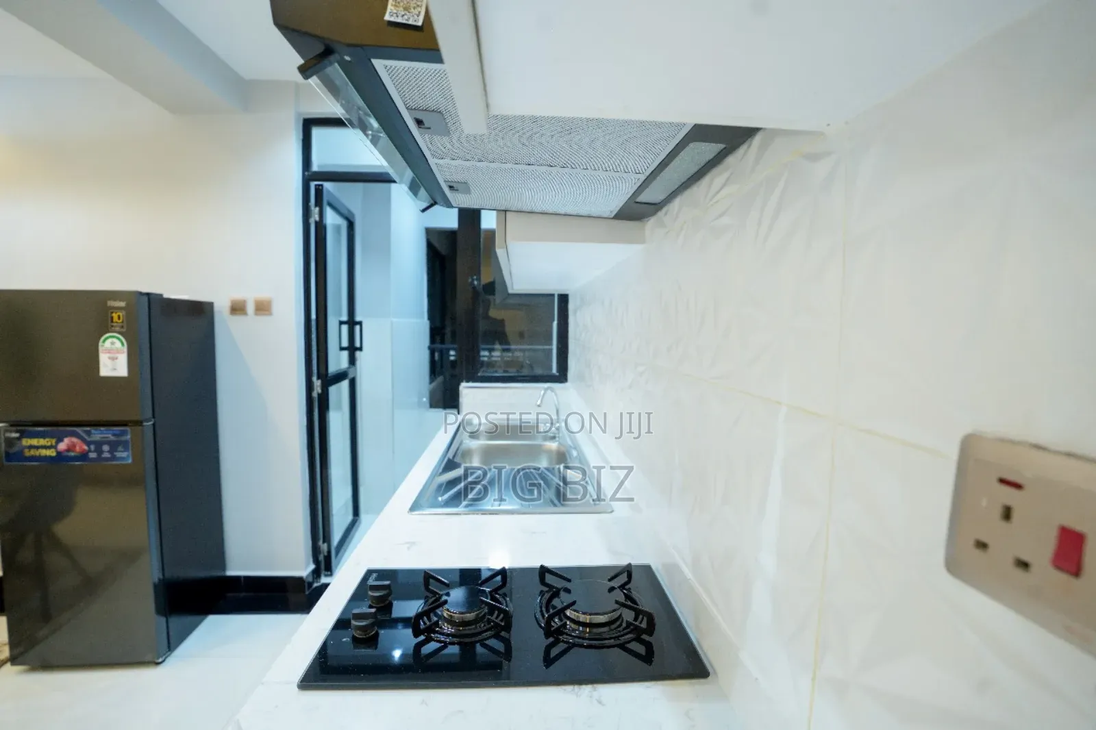 Furnished 2bdrm Apartment in 1/2 Unfurnished/, Parklands/Highridge in Parklands/Highridge