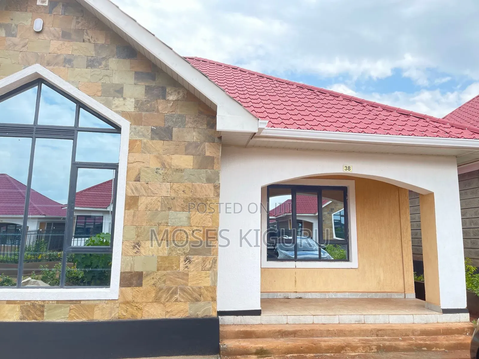 3bdrm Bungalow in Batian Estate, Kenyatta Road / Theta  for rent in Kenyatta Road / Theta 