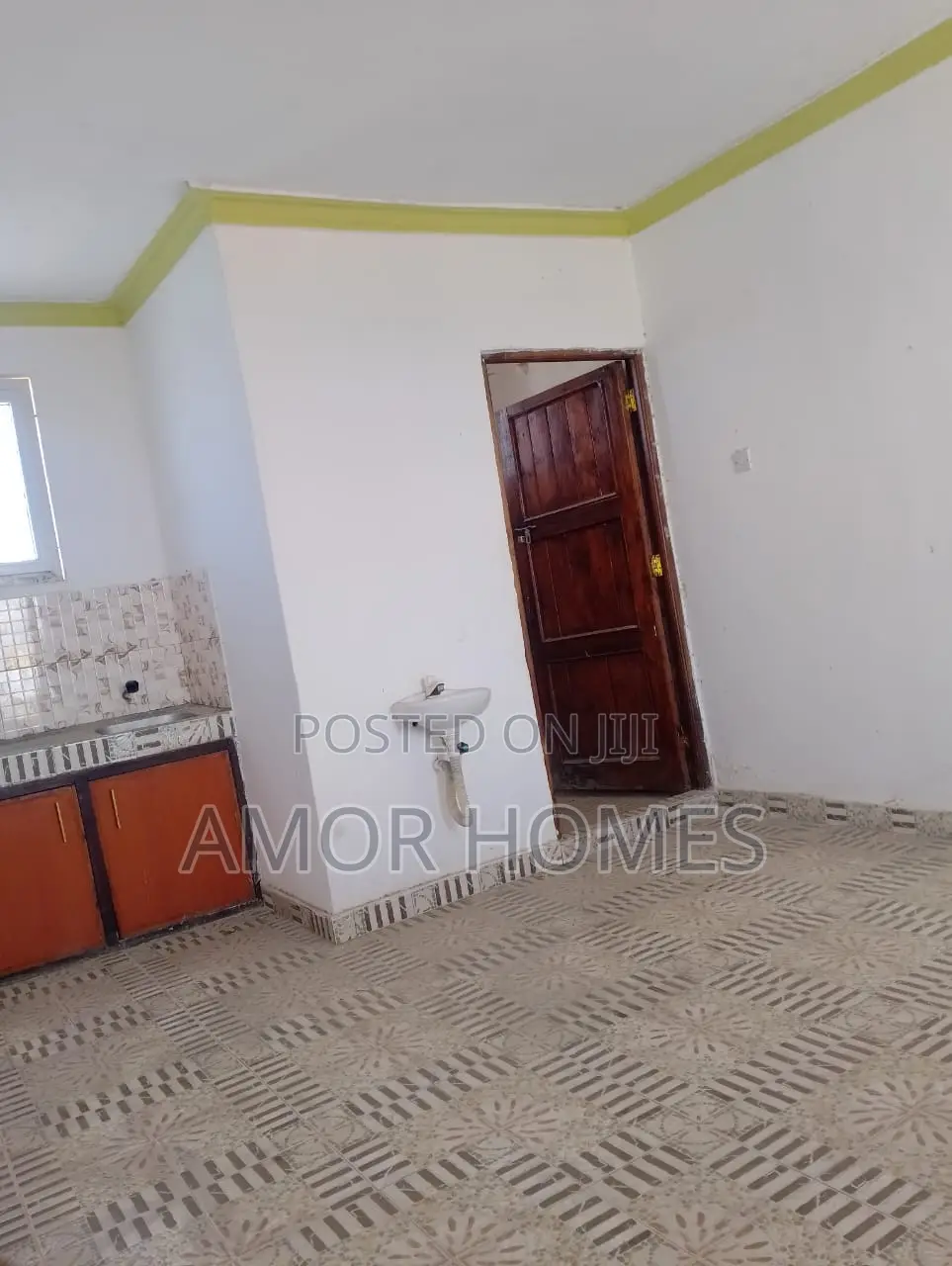 1bdrm Bedsitter in Vikwatani, Utange for rent in Utange