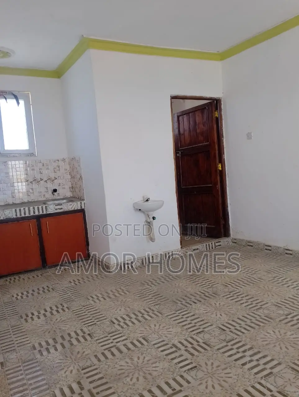 1bdrm Bedsitter in Vikwatani, Utange for rent in Utange