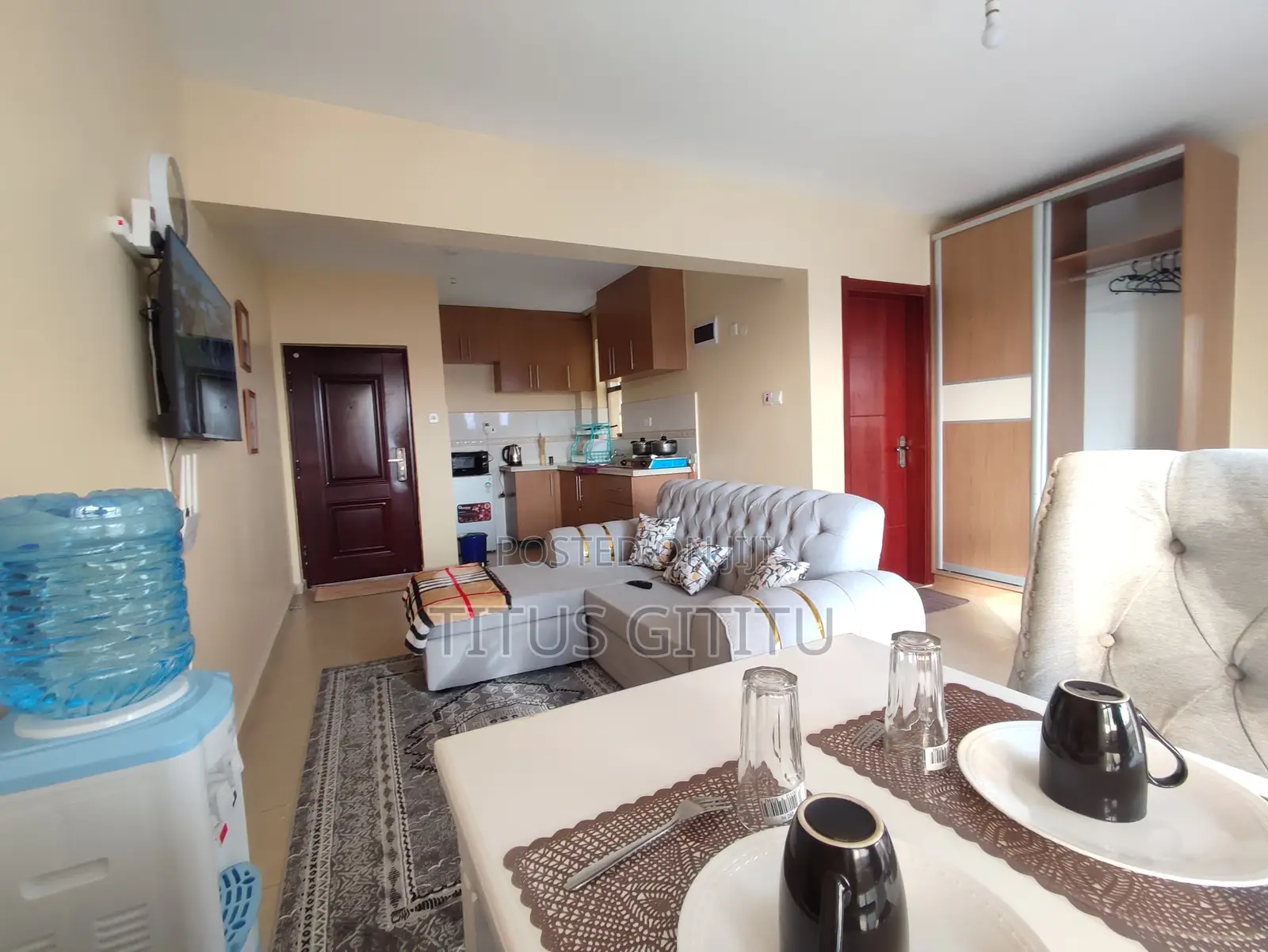 Premium Studio Airbnb in Ngara | Town View Balcony | 5 Mins to CBD | in Ngara