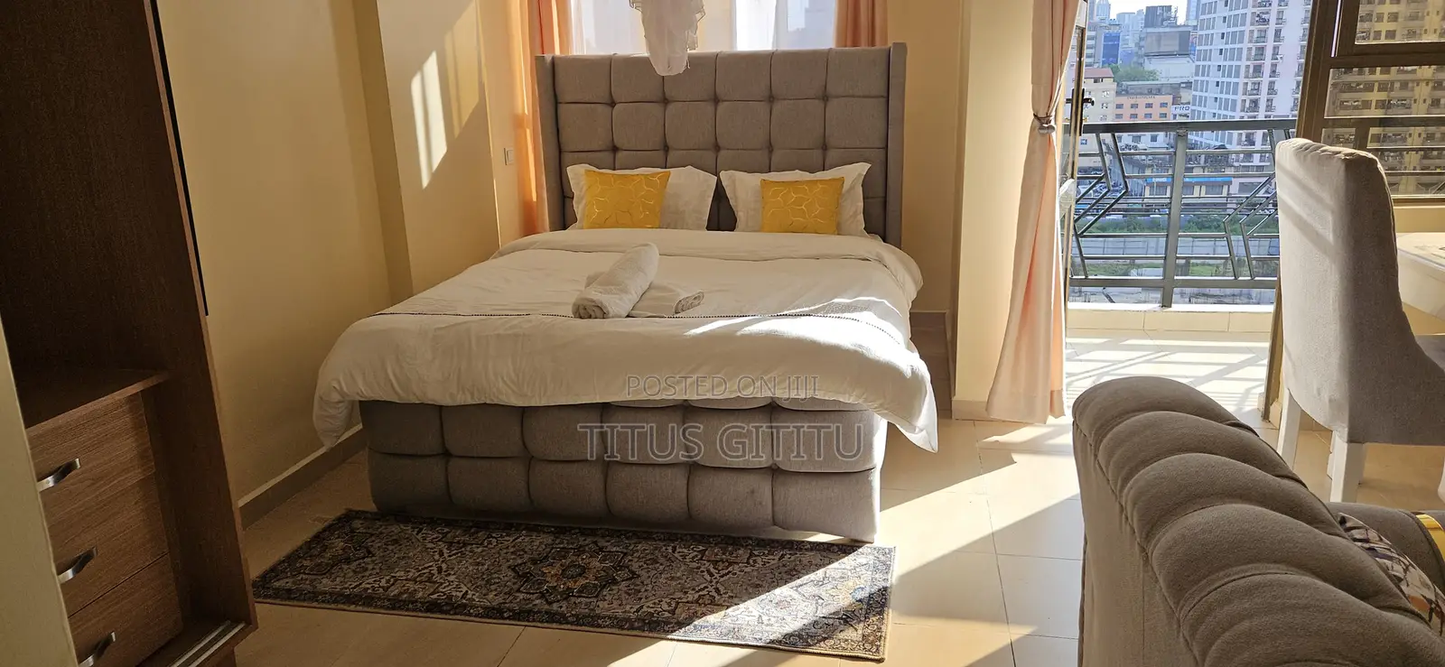 Premium Studio Airbnb in Ngara | Town View Balcony | 5 Mins to CBD | in Ngara