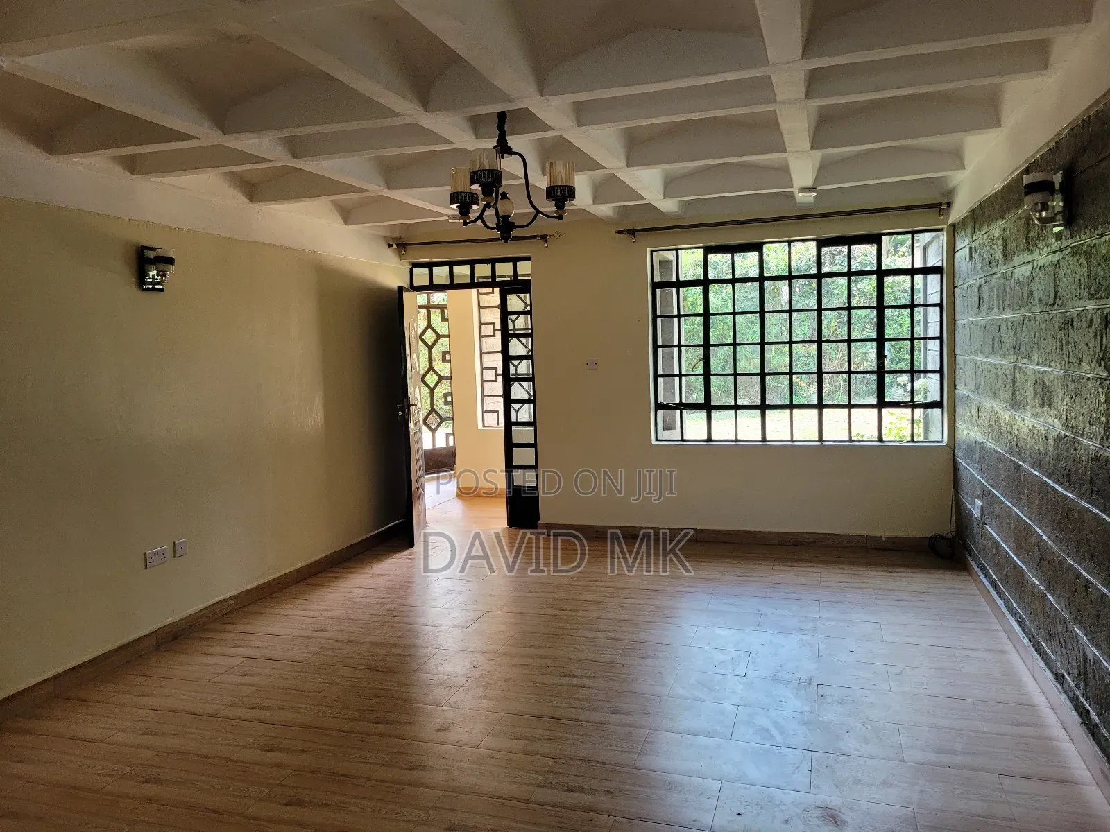 3bdrm Maisonette in Thome for rent in Thome