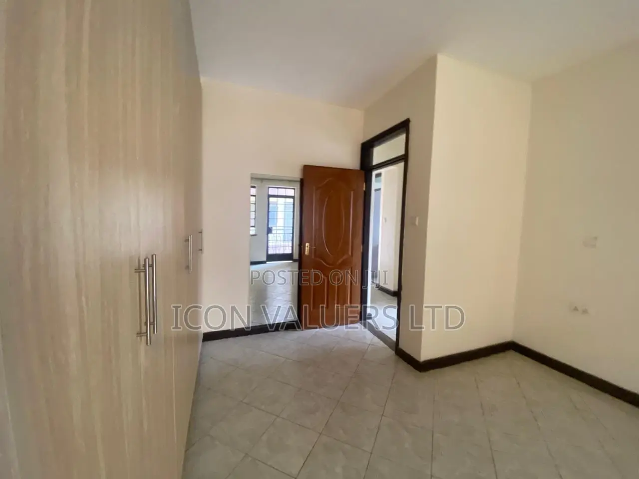 3bdrm Apartment in Waiyaki Way, Loresho for sale in Loresho