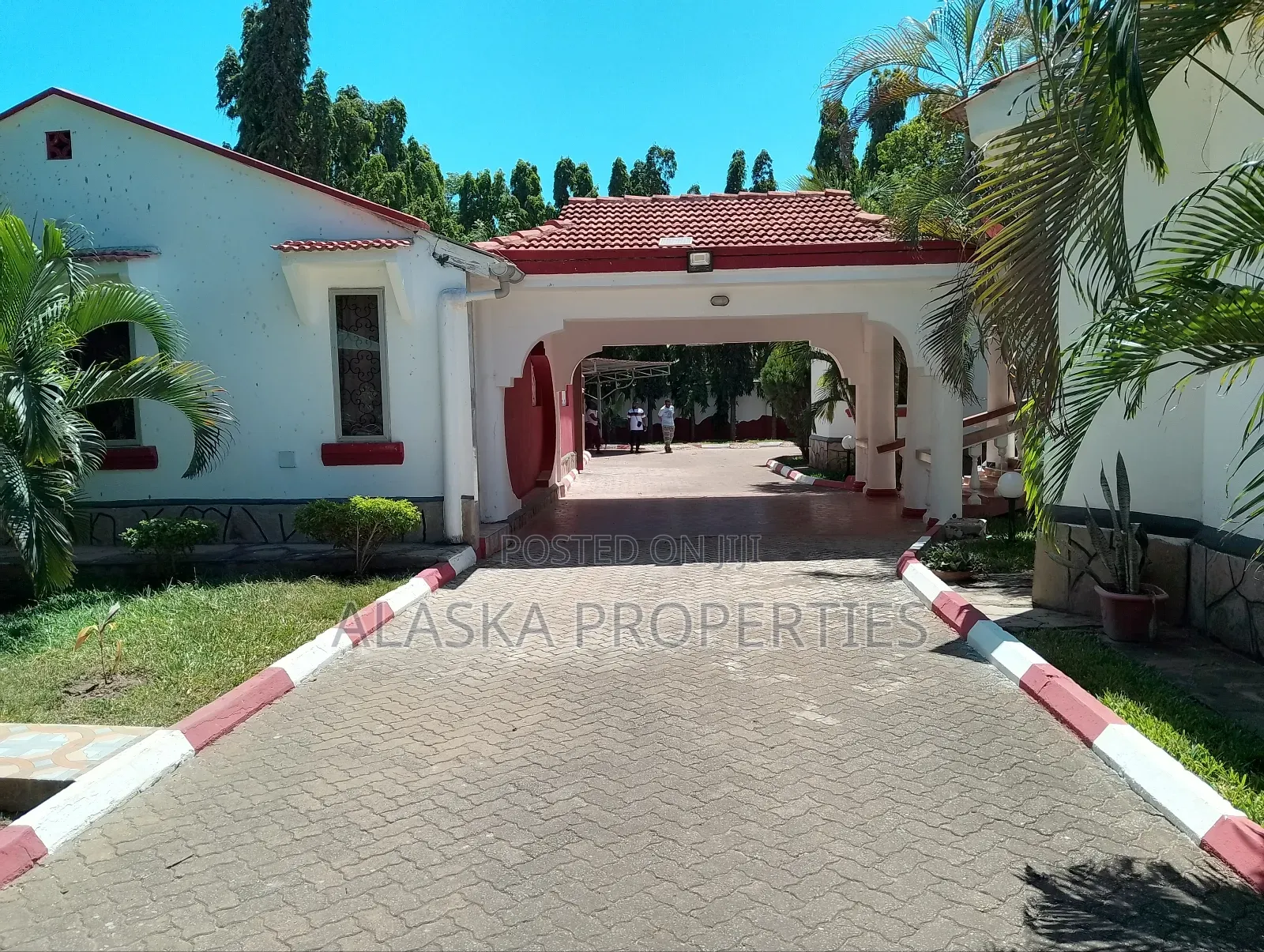 Furnished Studio Apartment in Beach Road Estate, Nyali for rent in Nyali