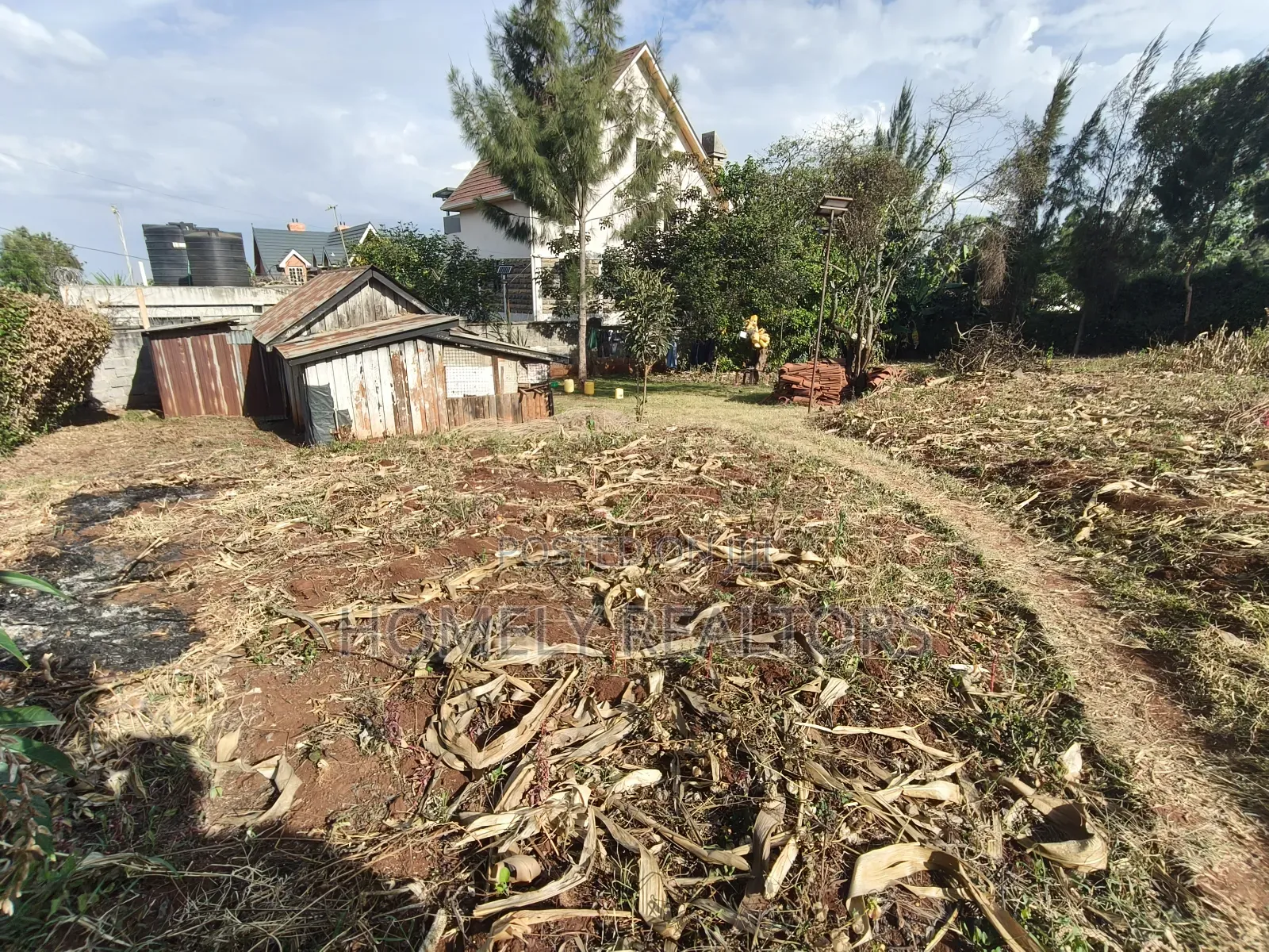 Large Eighth (65*100) Acre Red Soil Plot for Sale in Kerarapon Drive in Kerarapon