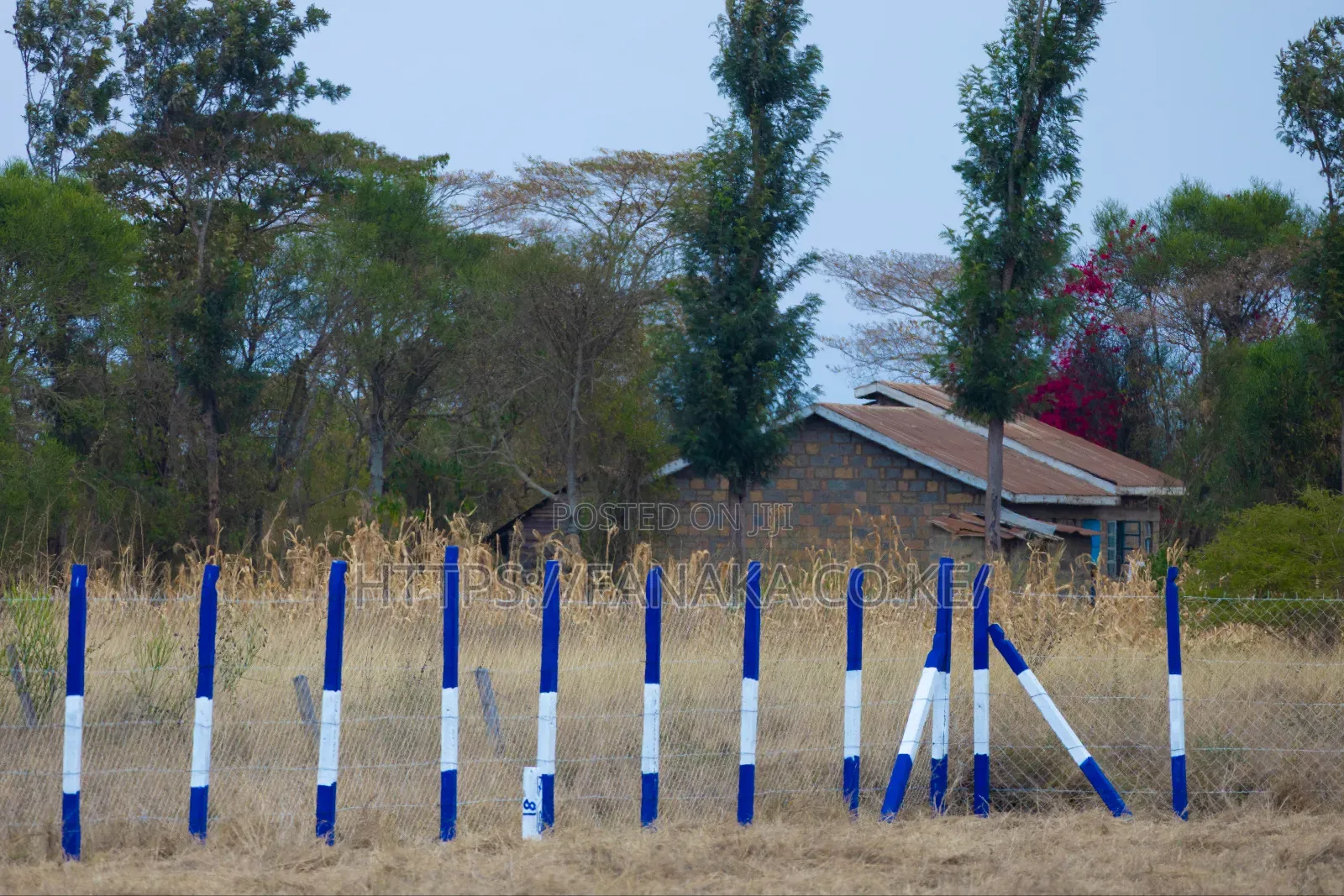 Ready to Build Plots for Sale ^Ma in Kamakis