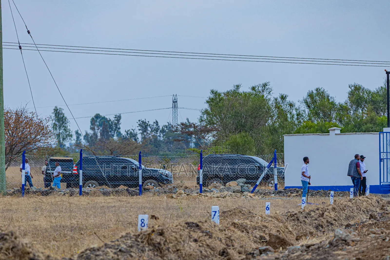 Ready to Build Plots for Sale ^Ma in Kamakis