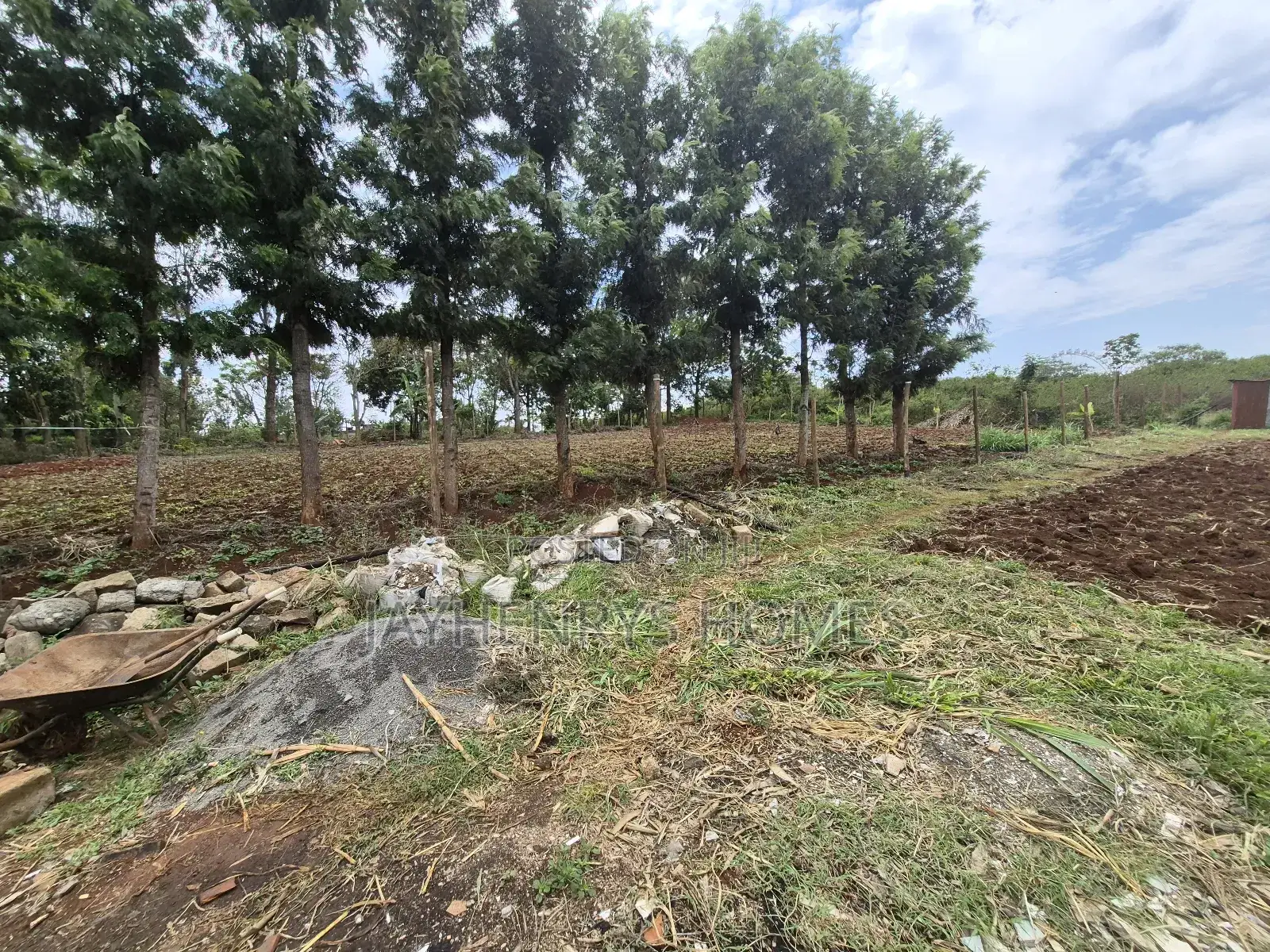 0.75 Acres of Land for Sale in Runda in Runda