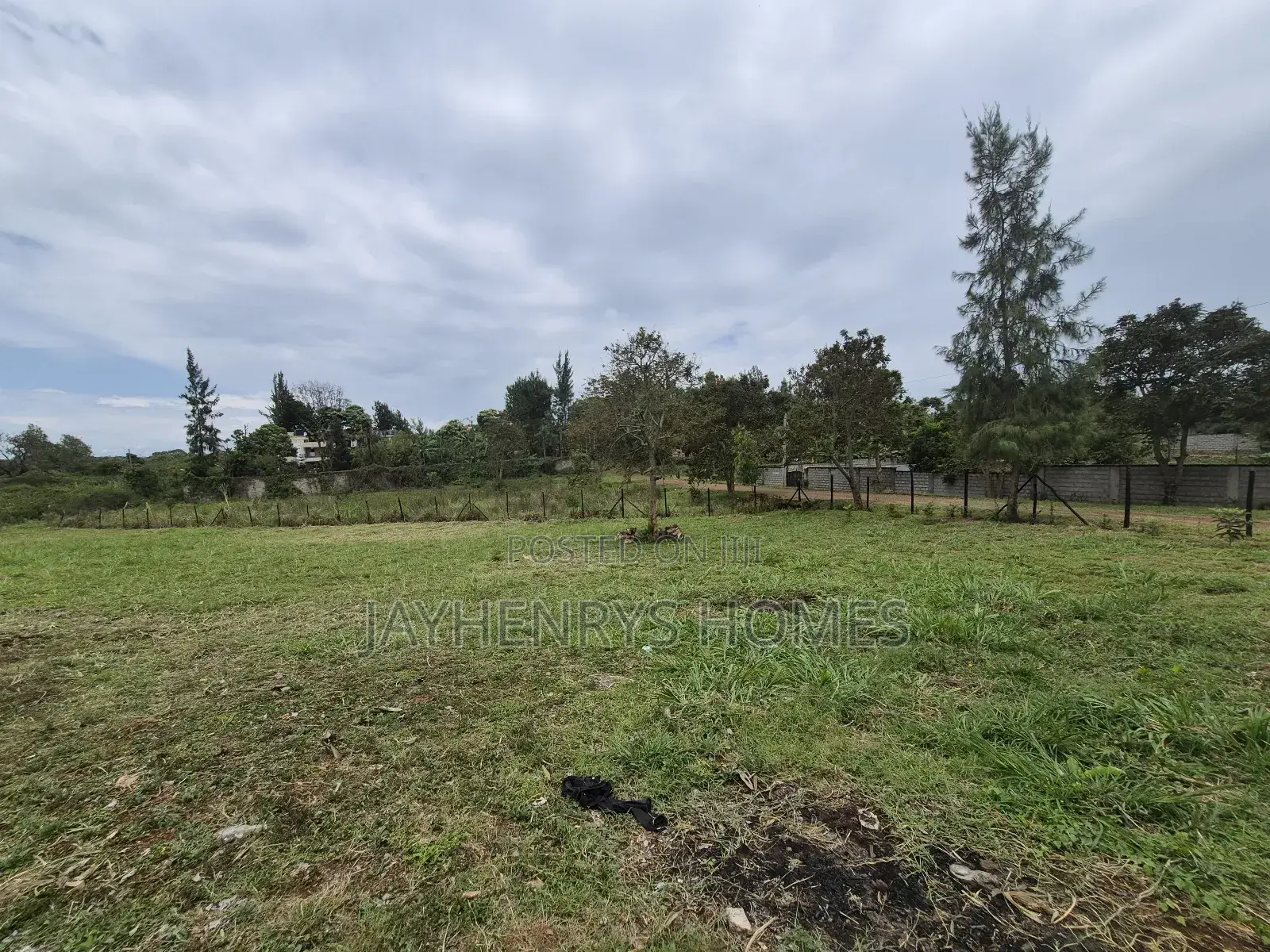0.75 Acres of Land for Sale in Runda in Runda