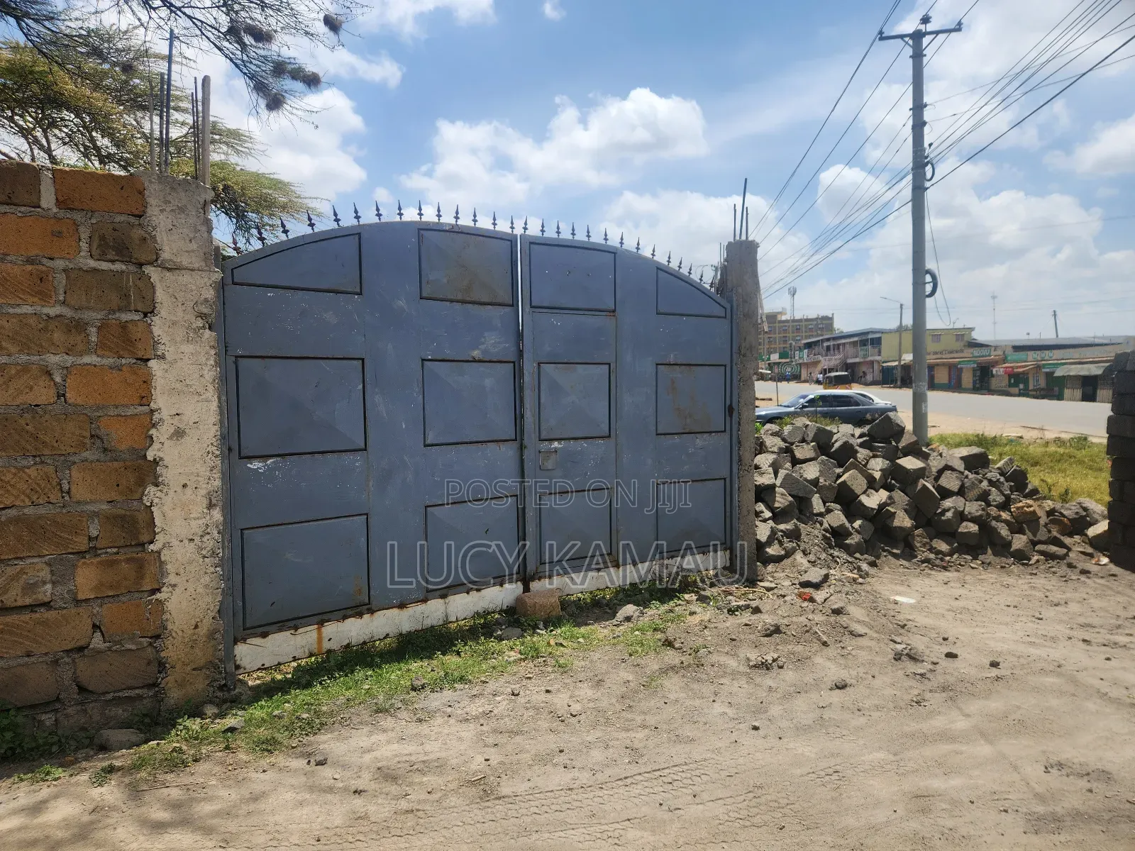 Prime Commercial 1⁄2 Acre Parcel Touching Tarmac in Ole Kasasi