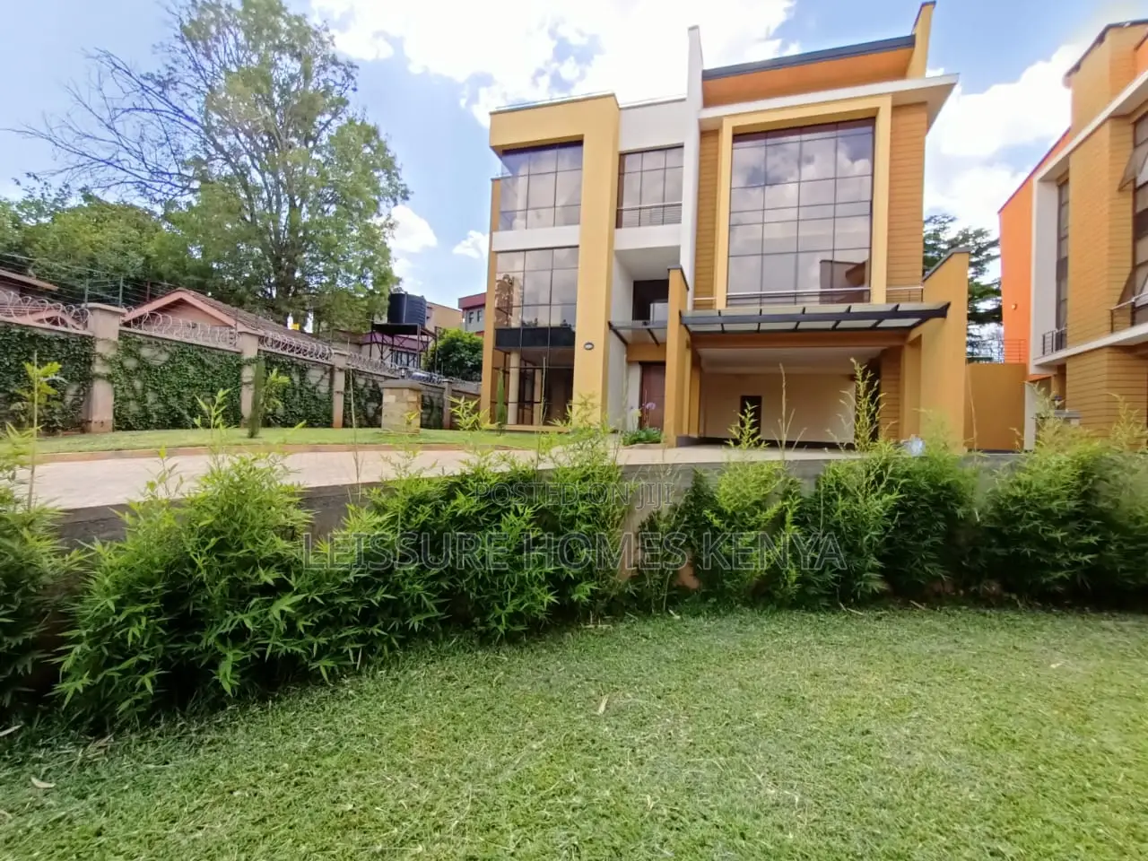 5bdrm Villa in Lavington for sale in Lavington