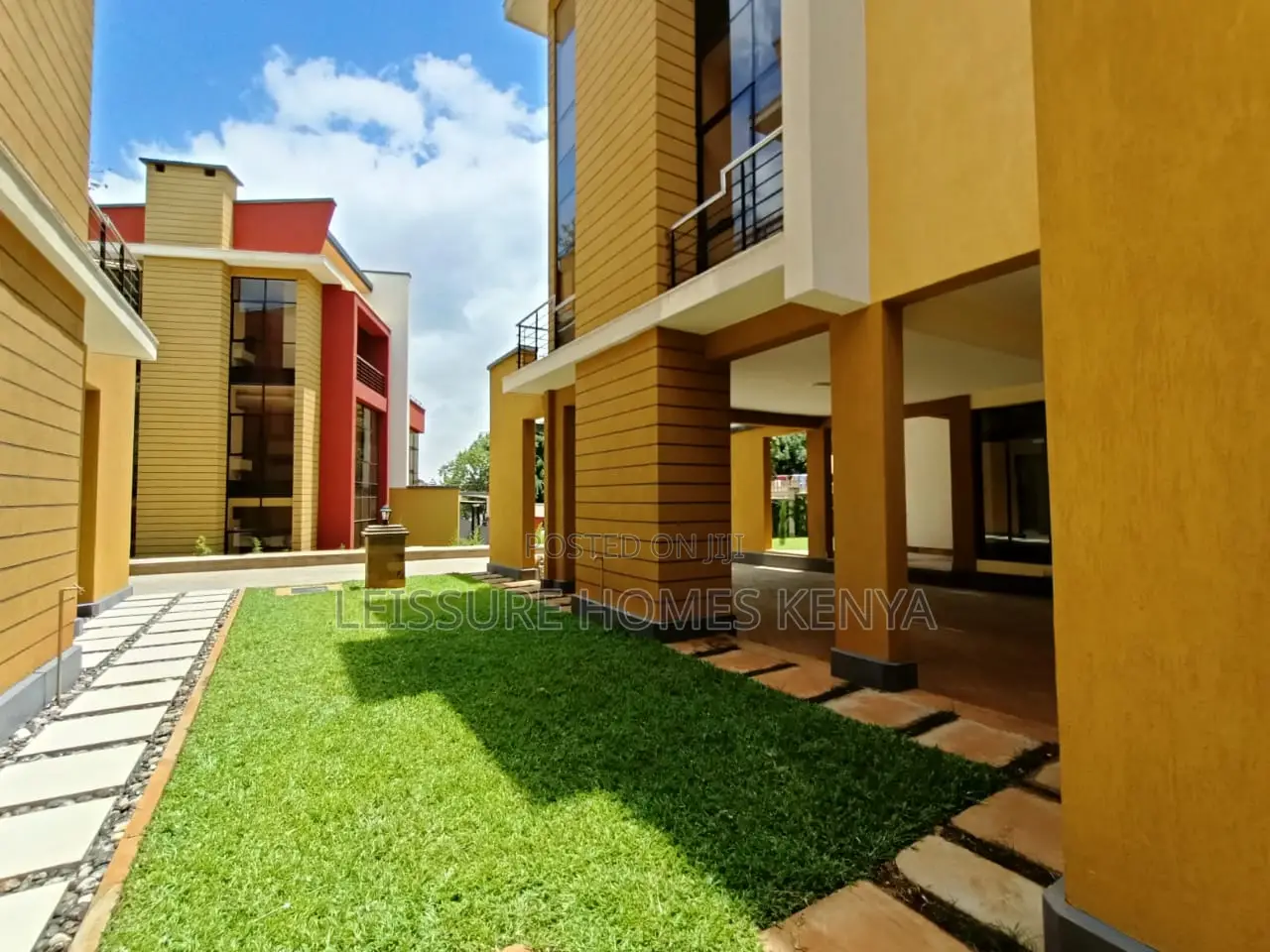5bdrm Villa in Lavington for sale in Lavington