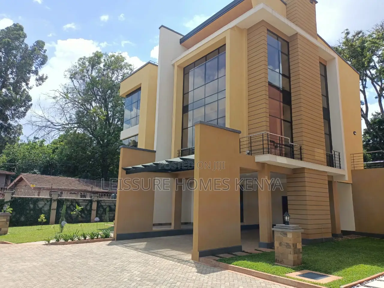 5bdrm Villa in Lavington for sale in Lavington