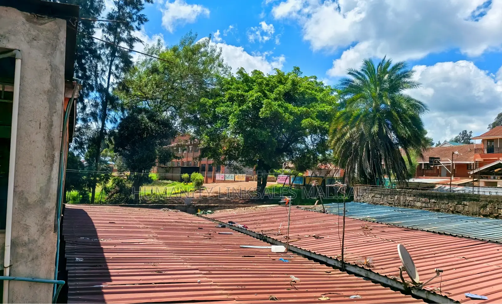 2 Floors Apartment, On A 50 By 100 Plot, 100m From Tarmac. Titled in Thogoto