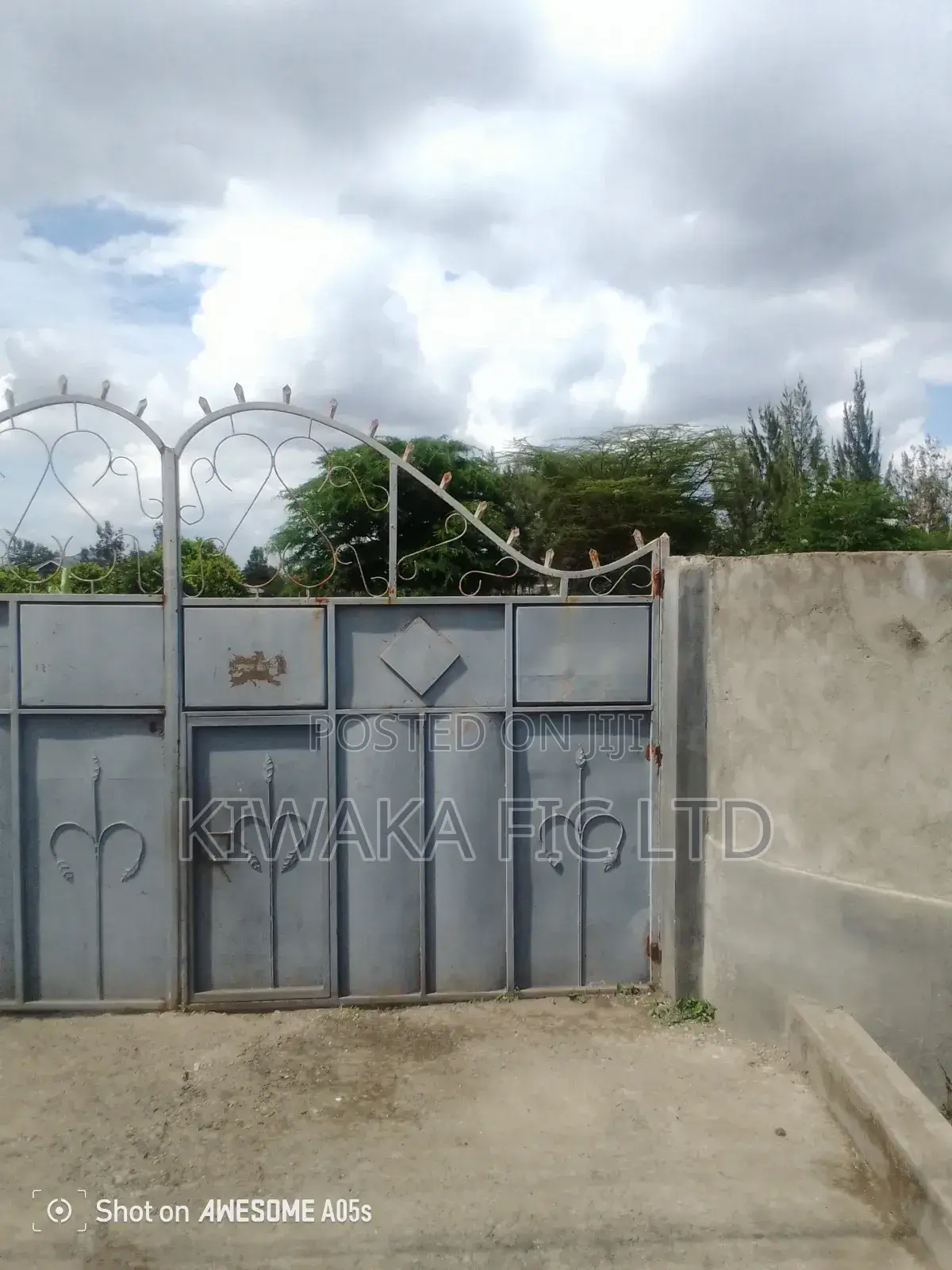 Half Acre Fronting Tarmack in Utawala in Ruai
