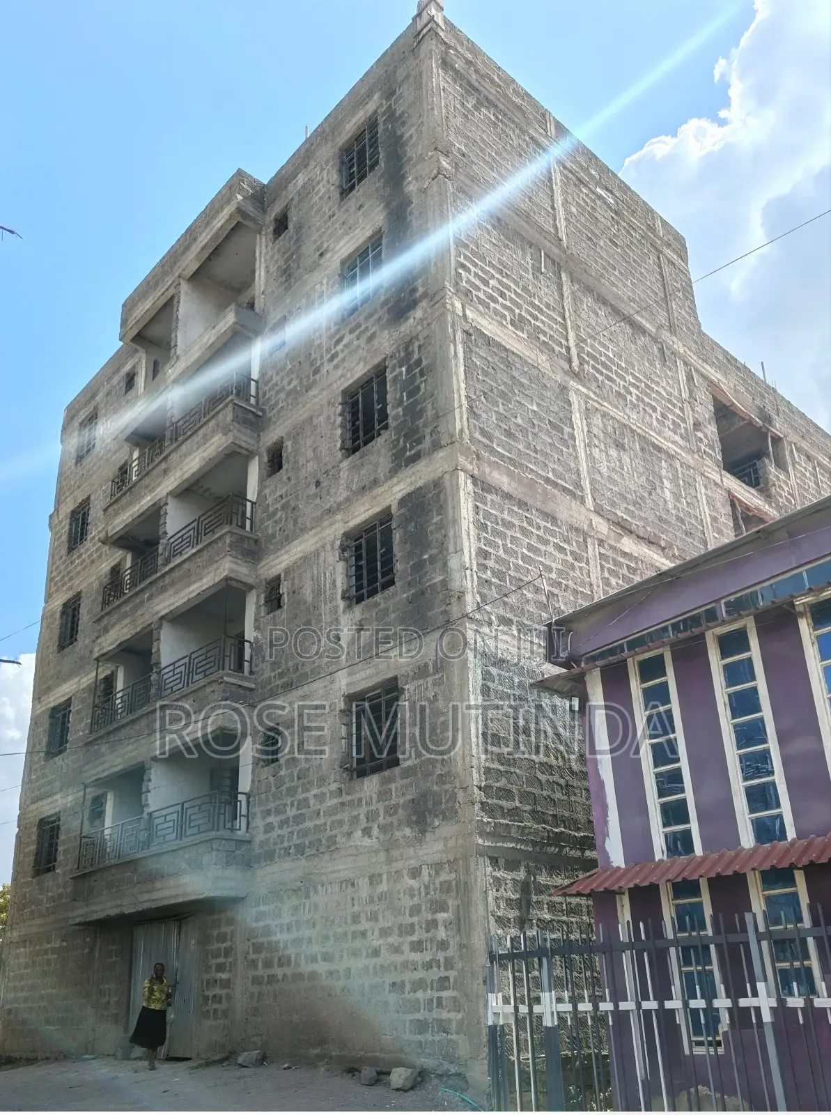 2bdrm Townhouse/Terrace in Complex Utawala for sale in Complex Utawala