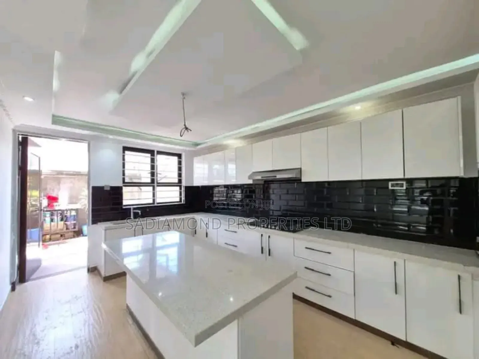 5bdrm House in Kamakis for sale in Kamakis