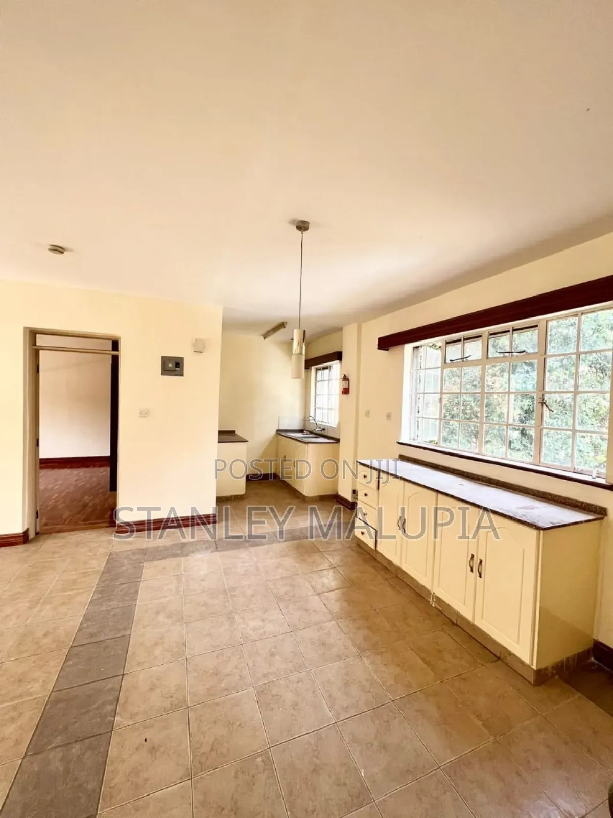1bdrm Apartment in Riverside for rent in Riverside Drive