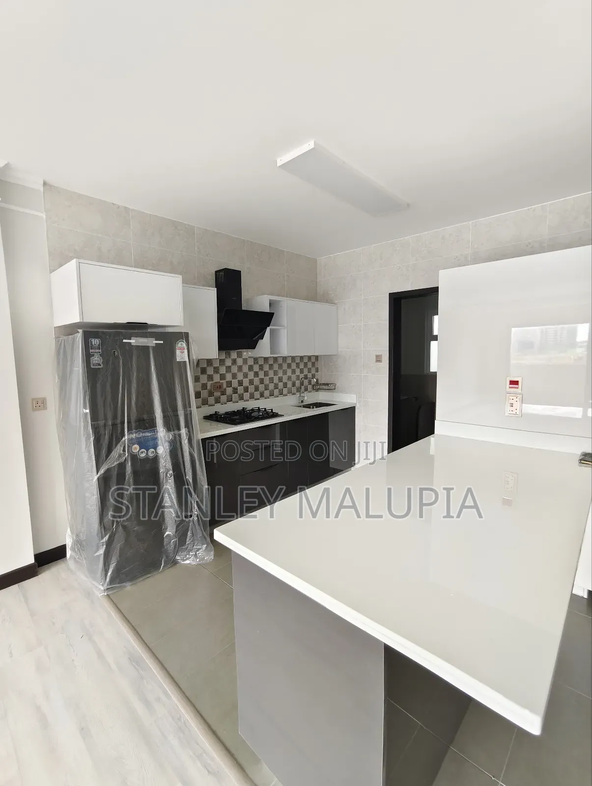 2bdrm Apartment in Riverside for sale in Riverside Drive