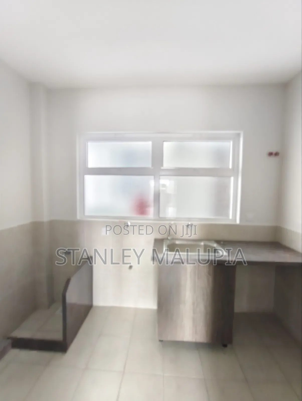2bdrm Apartment in Riverside for sale in Riverside Drive