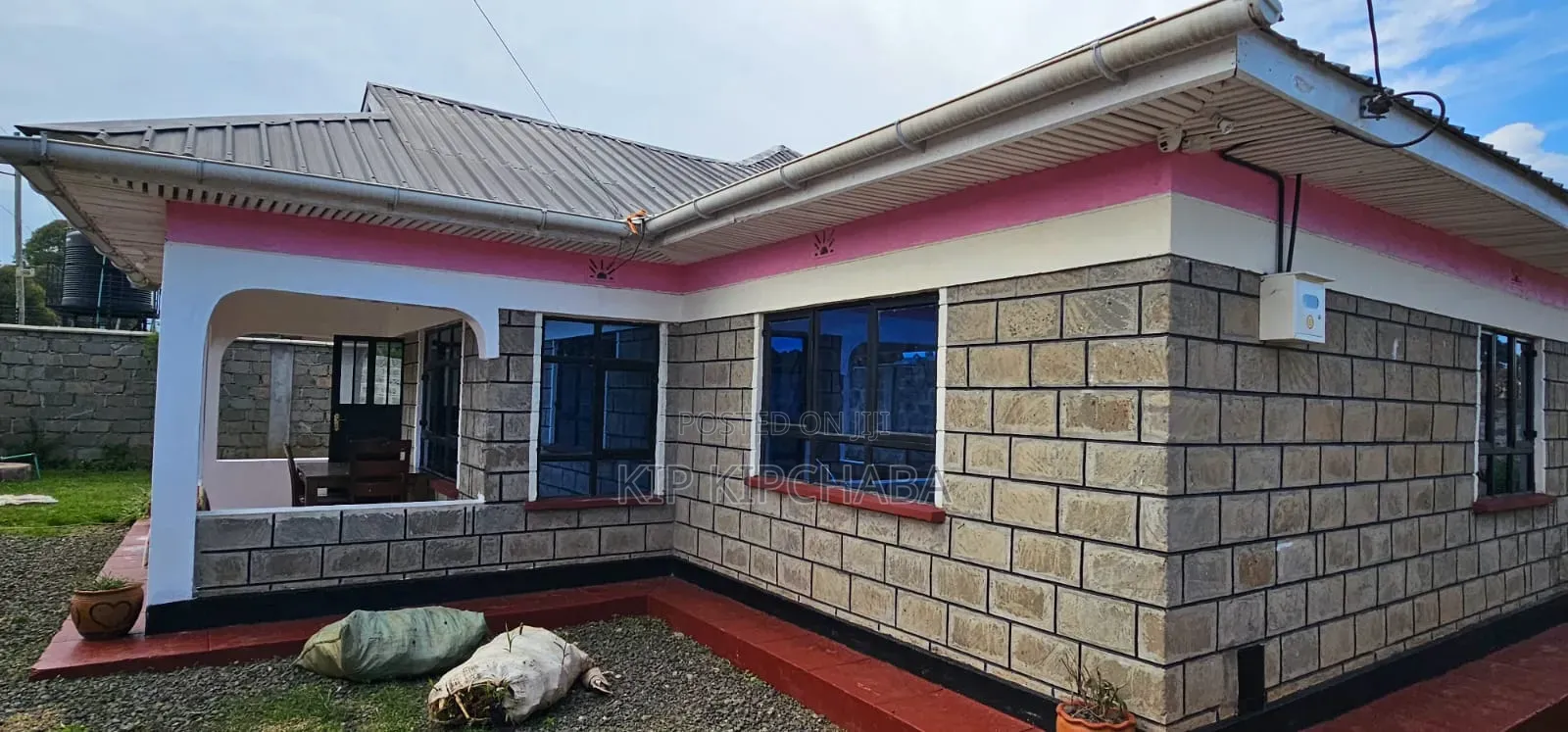 3bdrm Bungalow in Illula for sale in Illula
