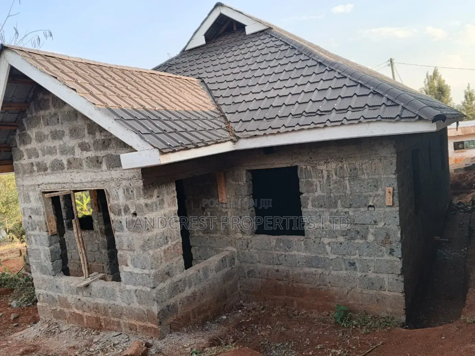 1/8 Acre for Sale in Makenji Near Tarmac in Gatanga