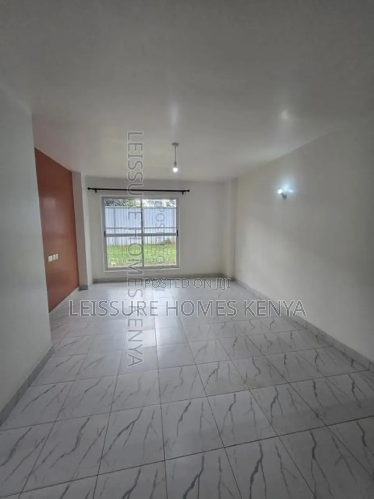 2bdrm Apartment in South C for sale in South C