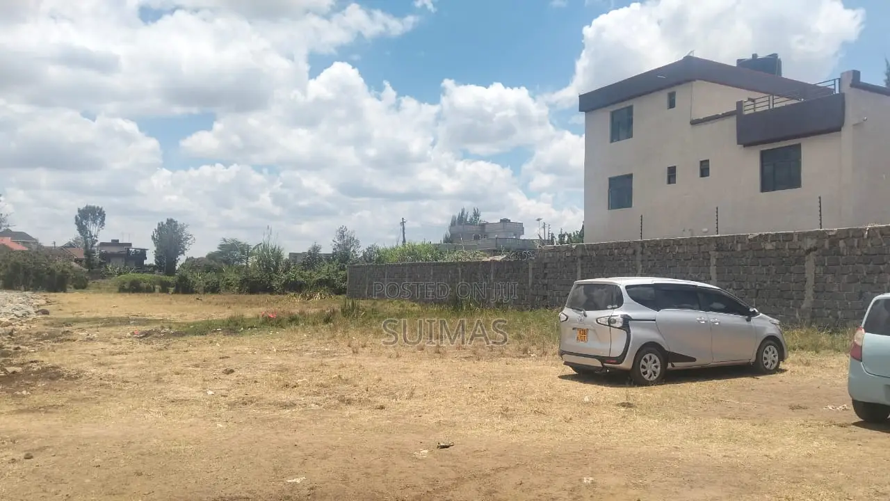 Commercial Land for Sale in Kamakis – 50x100 in Kamakis