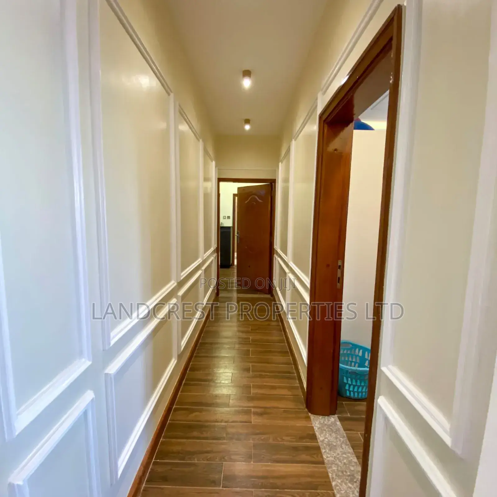 3bdrm Apartment in Lavington for sale in Lavington
