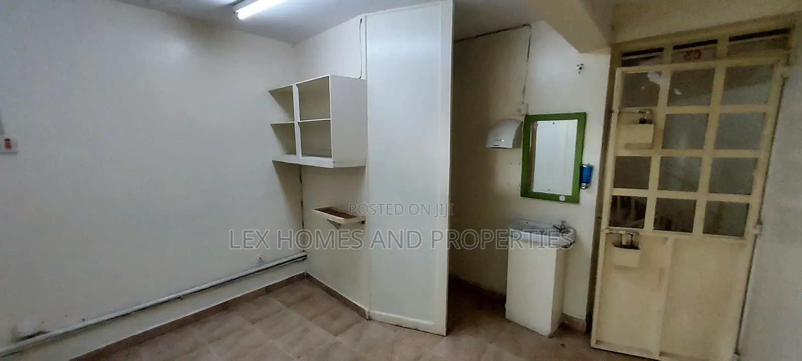 Office To Let Next To Road in Ongata Rongai