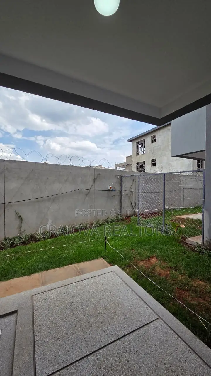 4bdrm Townhouse/Terrace in Langata for sale in Langata