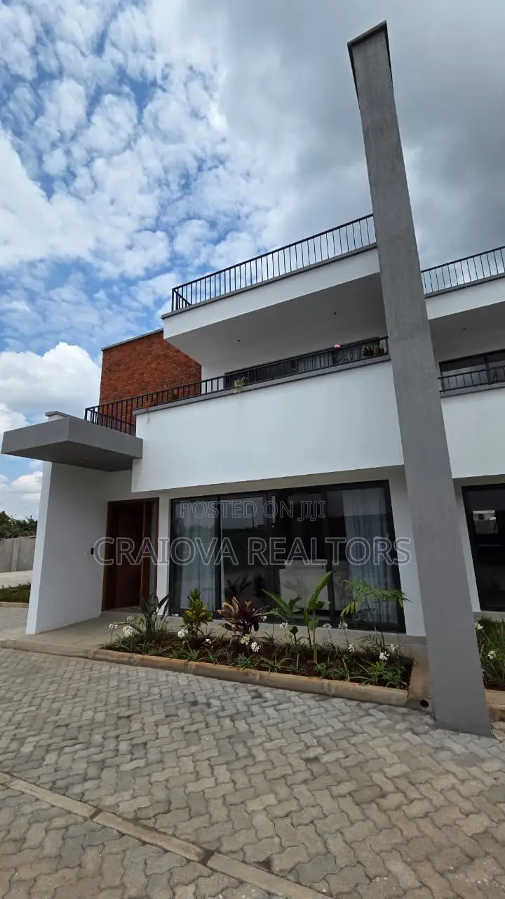 4bdrm Townhouse/Terrace in Langata for sale in Langata