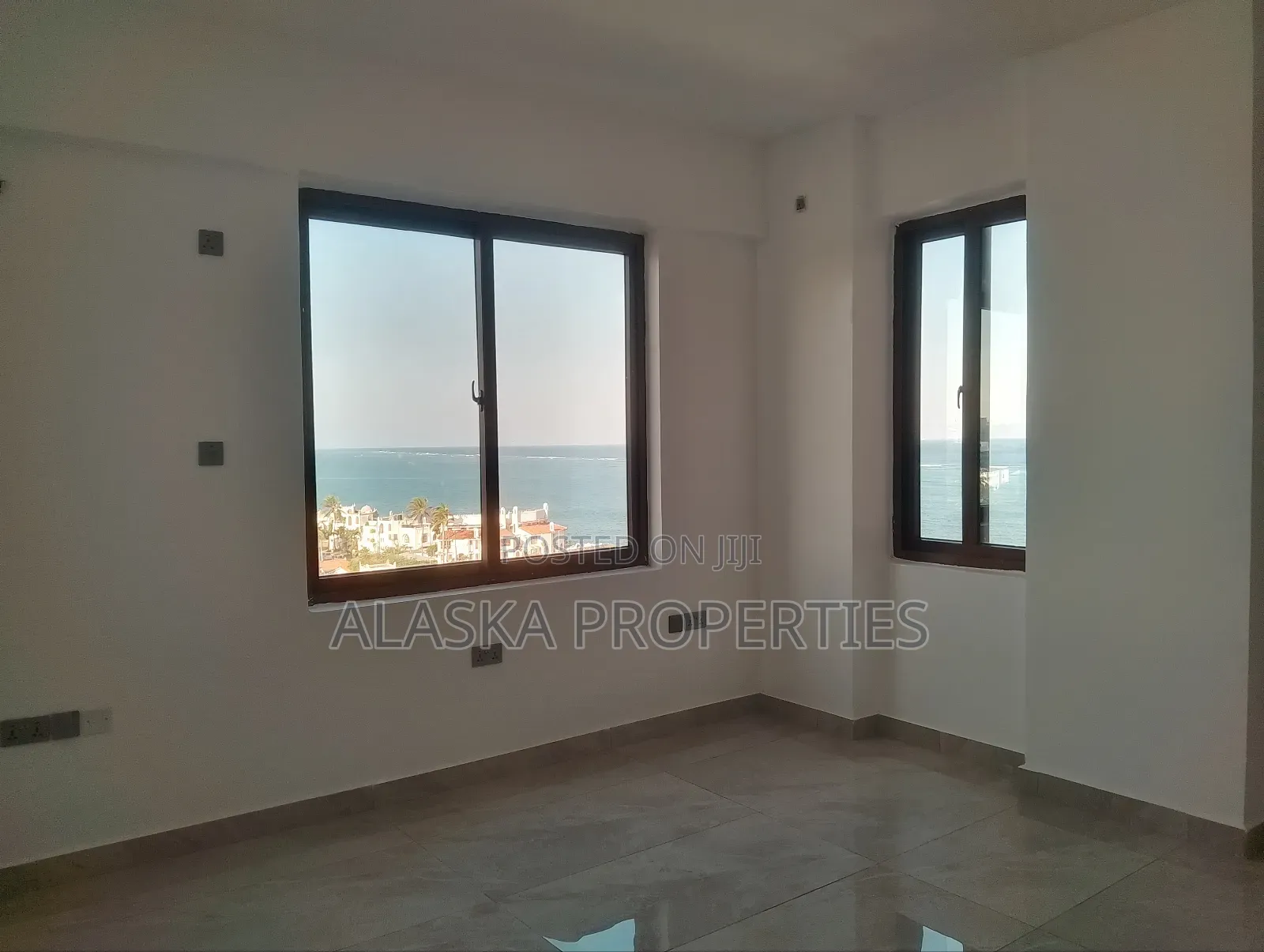 4bdrm Apartment in Nyali Citymall for sale in Nyali