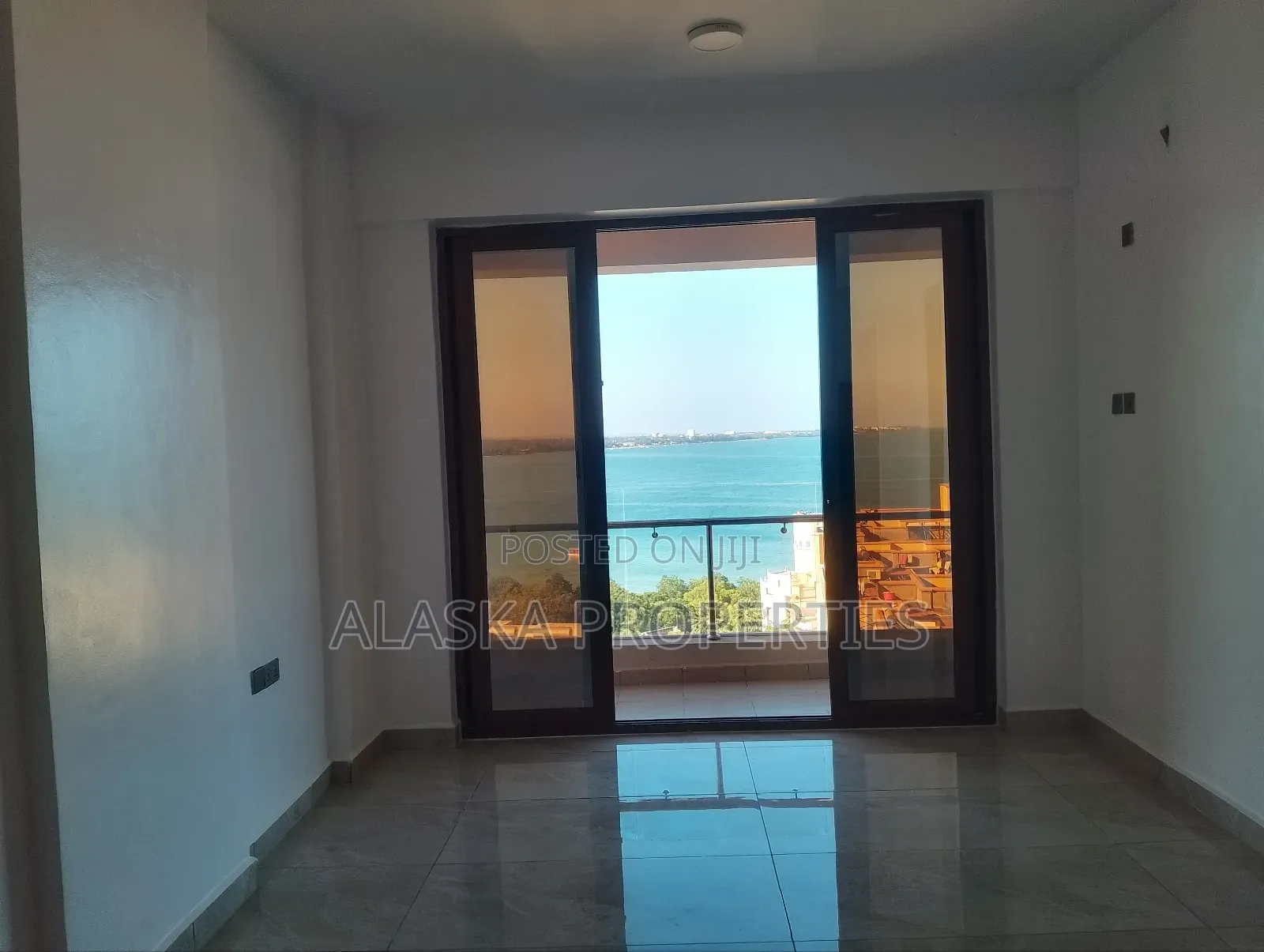 3bdrm Apartment in Nyali Estate for sale in Nyali