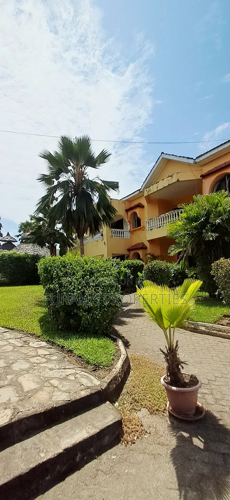 10bdrm Villa in Nyali for sale in Nyali