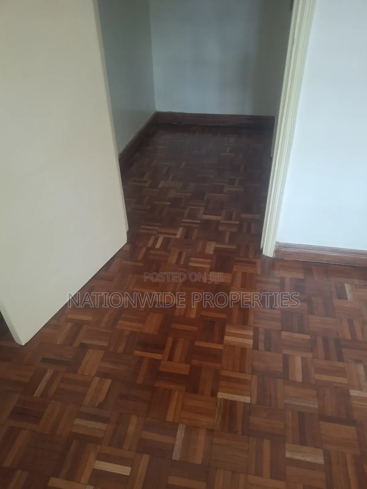 4 Bedroom Bungalow 1/2 Acre in Lavington in Valley Arcade