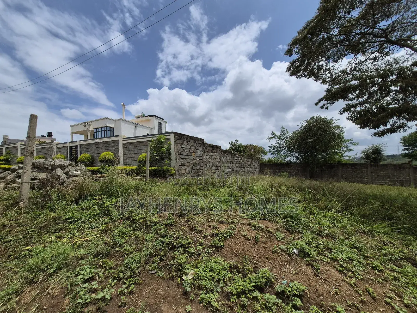 1/8 Acre Plot of Land for Sale in Membley Estate in Membley Estate