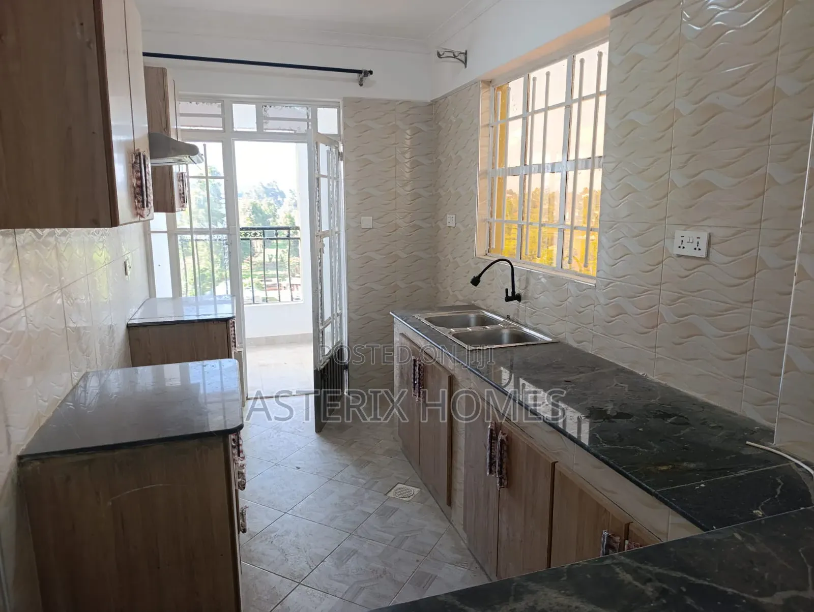 3bdrm Apartment in Zambezi/Sigona for rent in Zambezi/Sigona