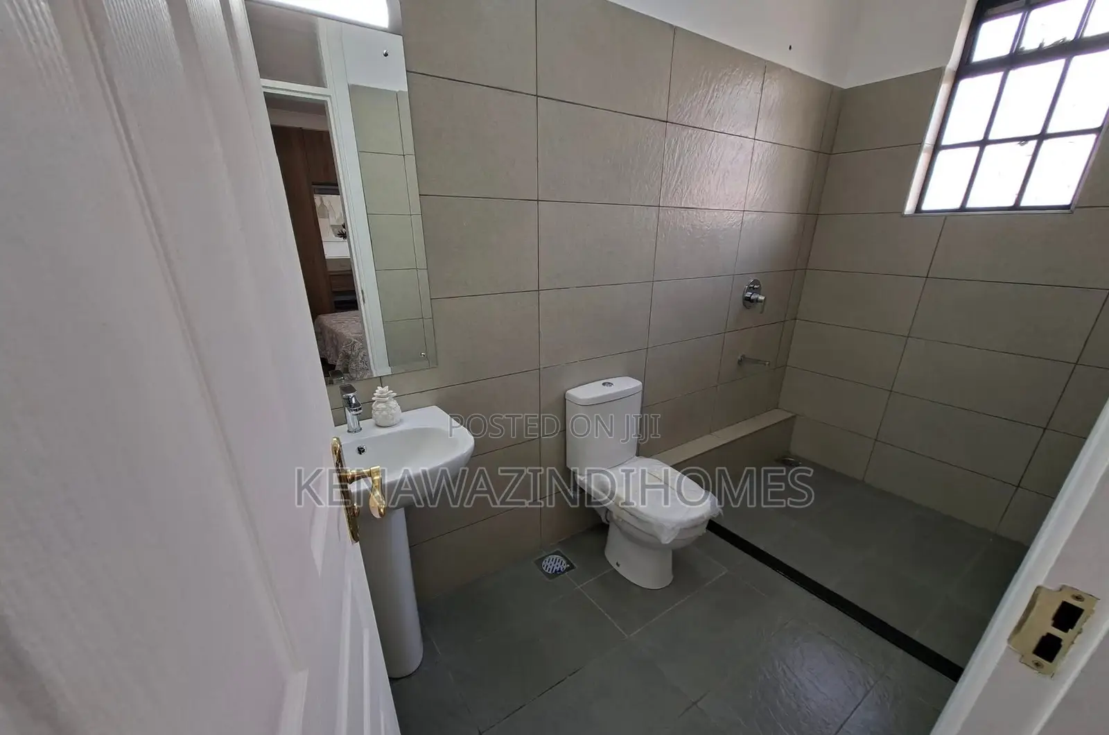4bdrm Townhouse/Terrace in Syokimau, Gateway Mall Area for sale in Gateway Mall Area