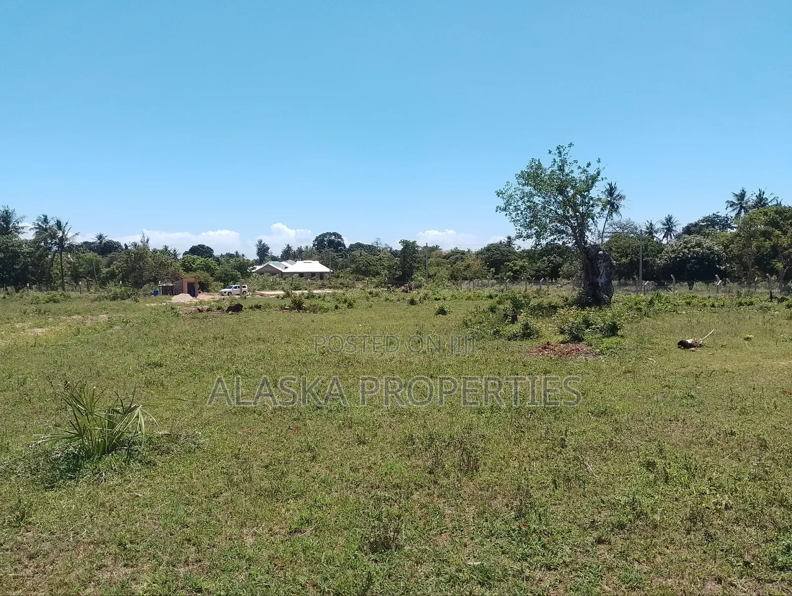 1/8 Prime Plot for Sale at Dongo Kundu Bypass in Likoni