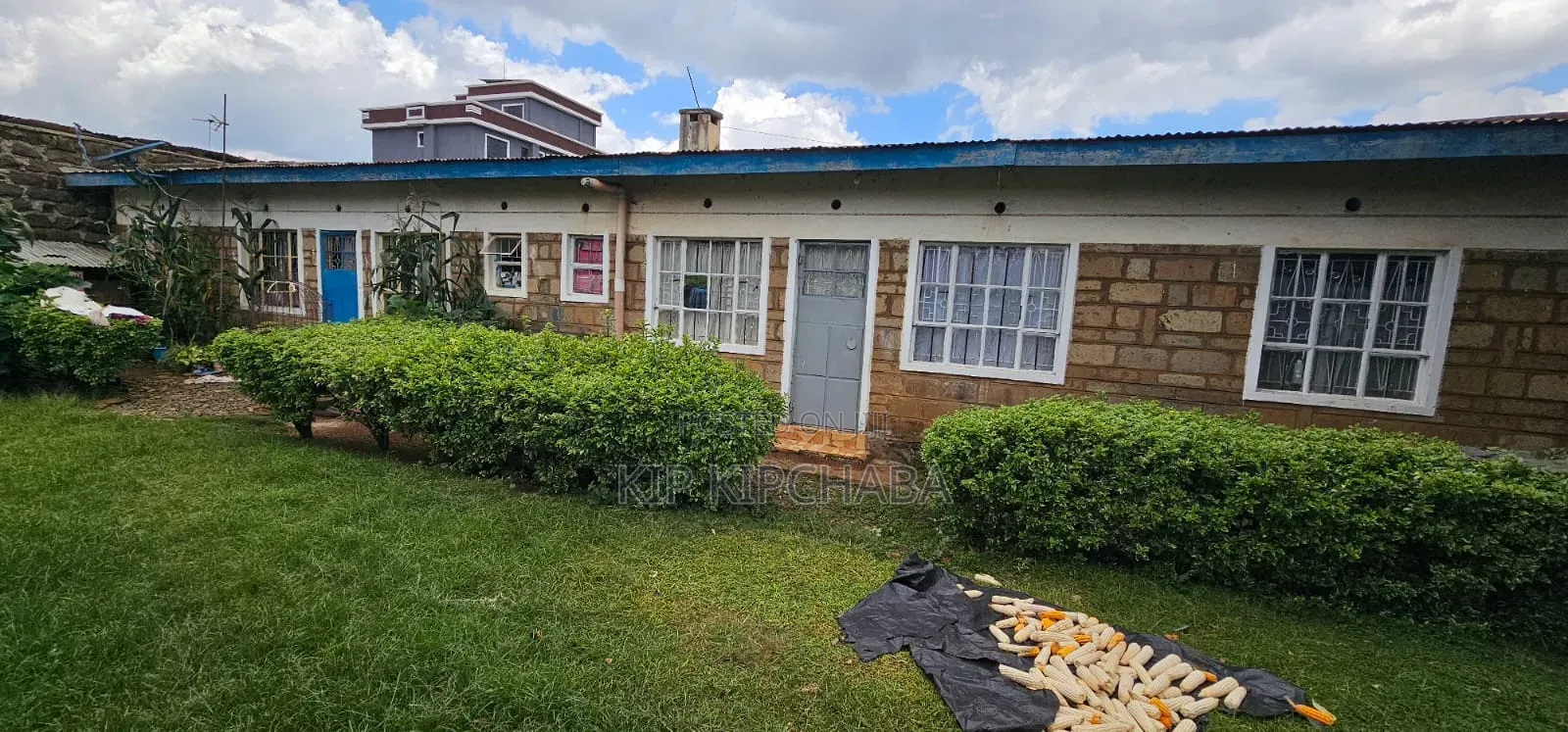 4bdrm Duplex In West Indies For Sale in West Indies