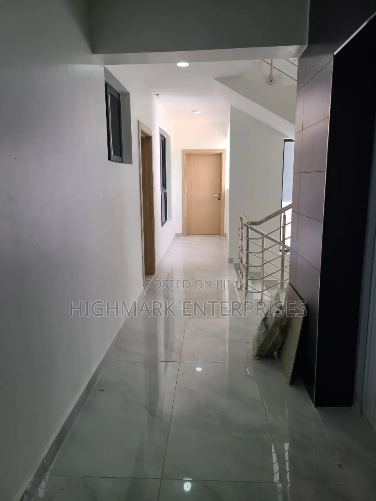2bdrm Apartment in Waadi, South C for sale in South C